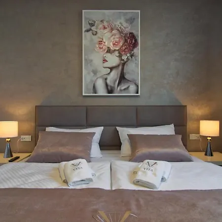 Vita, Luxury Apartman