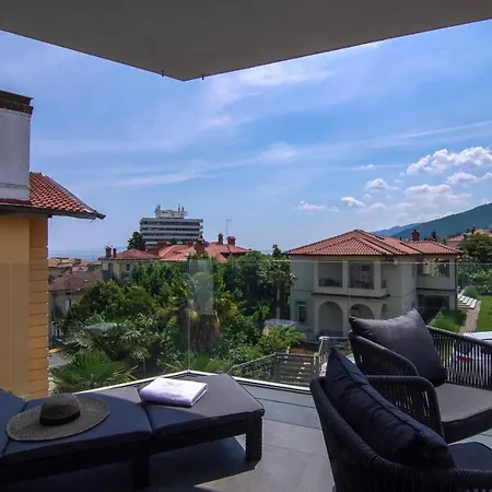 Vita, Luxury * Abbázia
